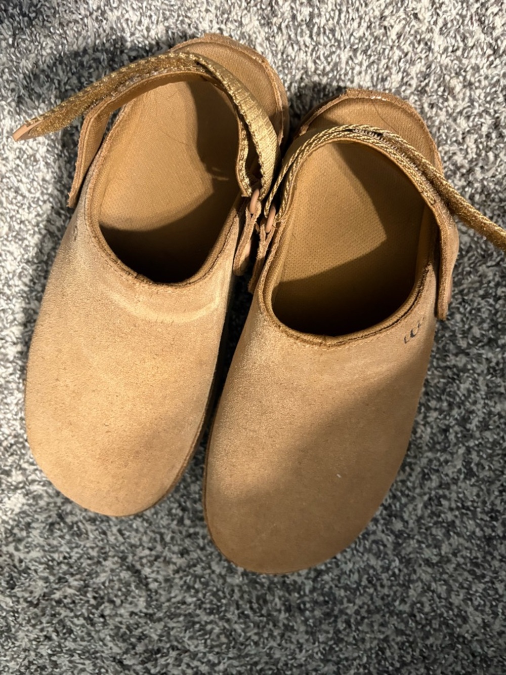 Ugg goldenstar clog